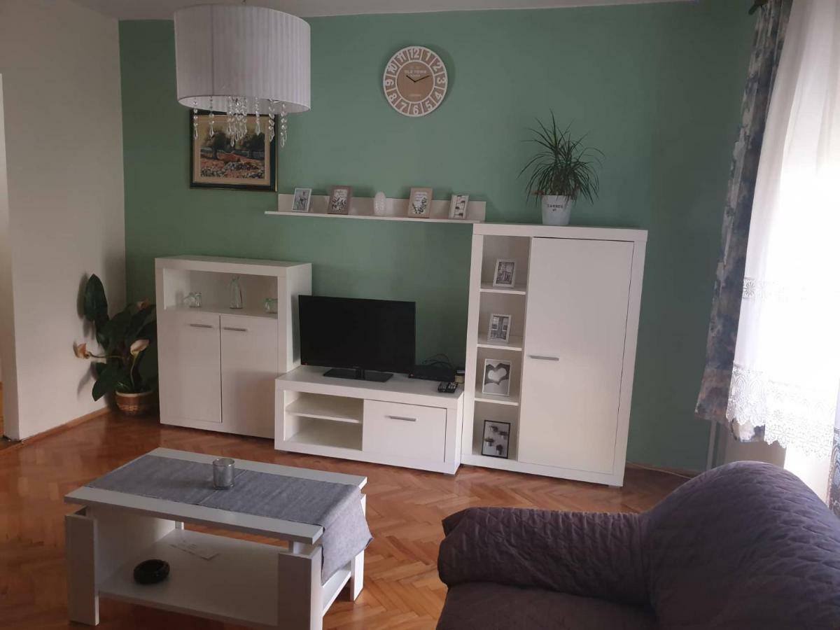 Апартаменти Apartman Vesna Pag Паг Екстер'єр фото