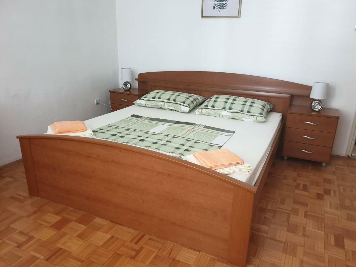 Апартаменти Apartman Vesna Pag Паг Екстер'єр фото